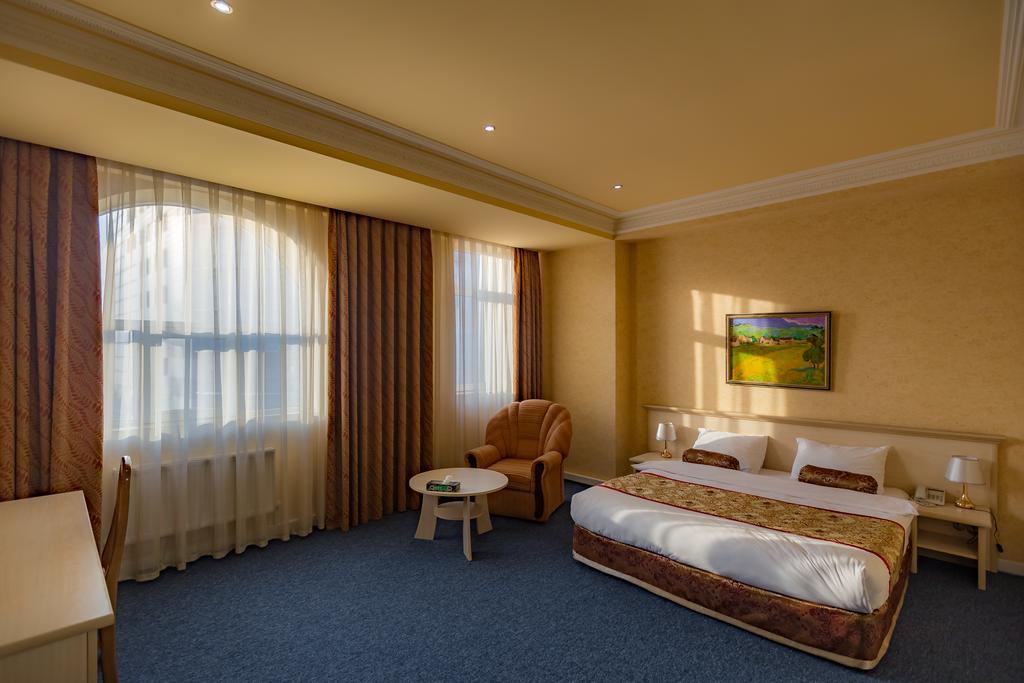 Caspian Palace Hotel 巴库 外观 照片